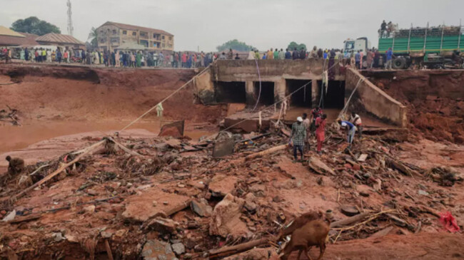 nigerian town submerged by floods