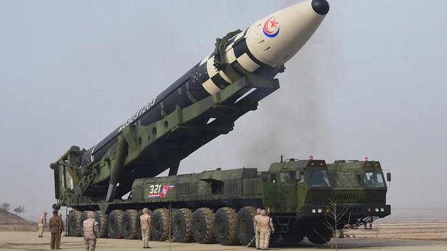 north koreas hwasong 15 missile