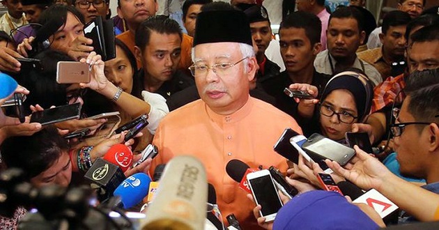 nur zazlan minister malaysia