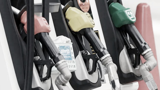 ইরানে জ্বালানি স্থাপনায় হামলা পেছানোর ঘোষণায় কমলো তেলের দাম