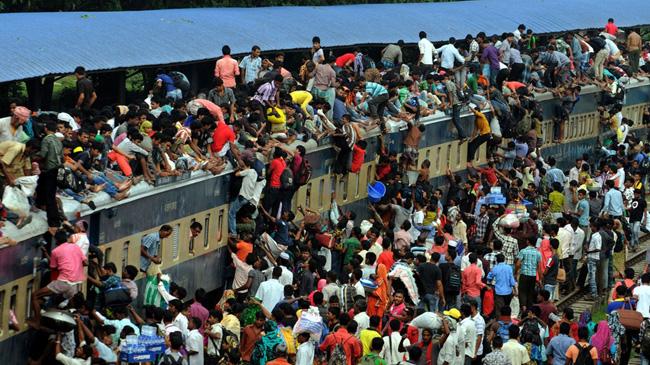over crowded train