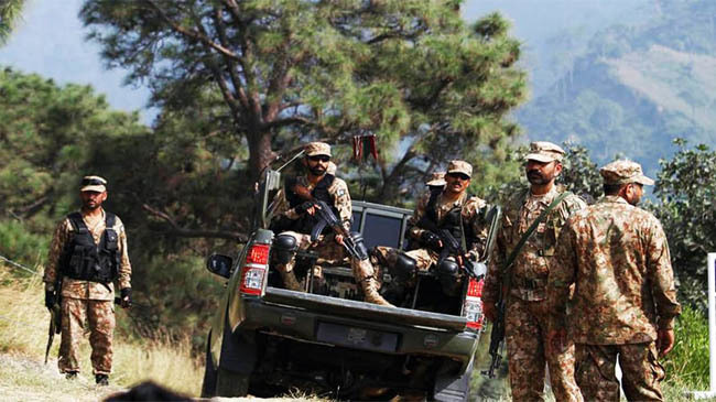 pak soldiers in border