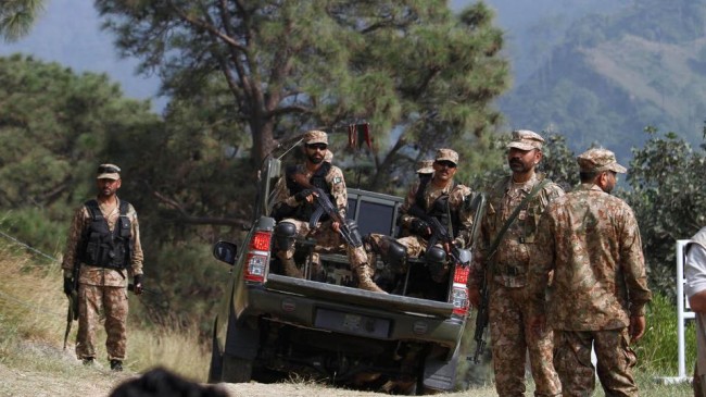 pakistan army soldiers