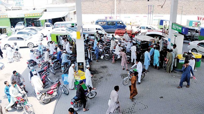 pakistan petrol pumps 2