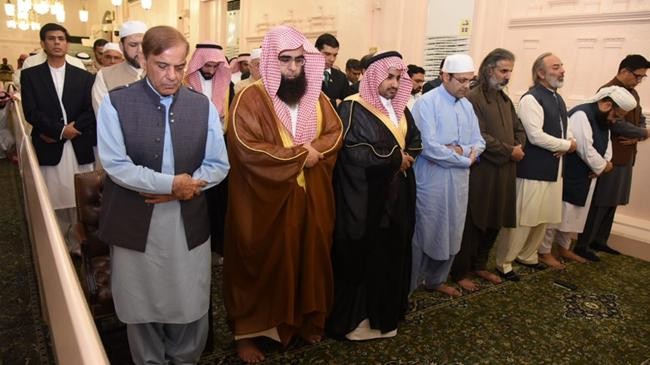 pakistan pm mosque nabavi