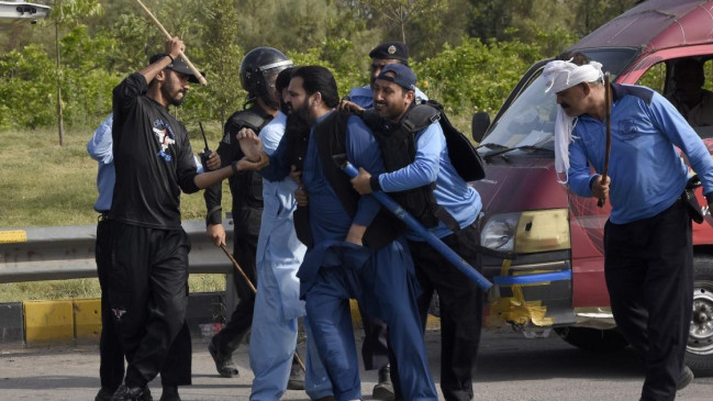 pakistan police action
