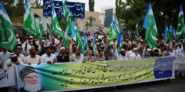 paksitan protesting death sentence of nizami