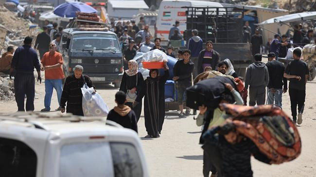 palestinian residents forced to flee