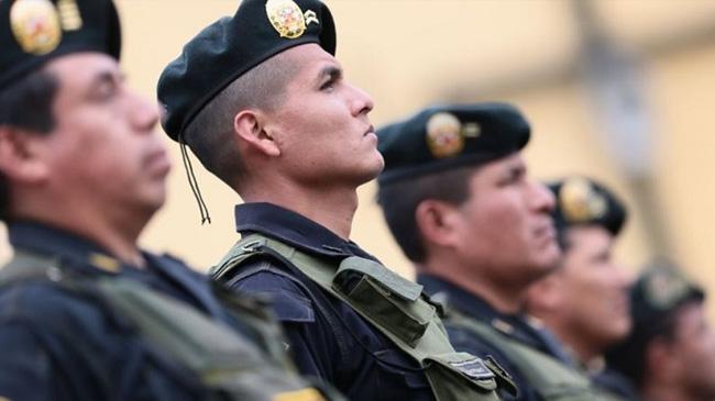 peru police