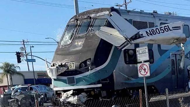 plane hit by train