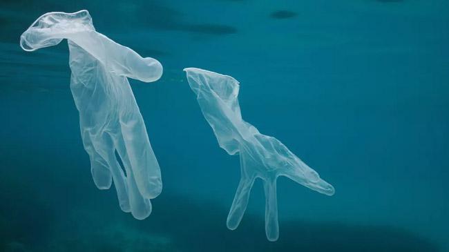 plastic covid waste pollute world ocean