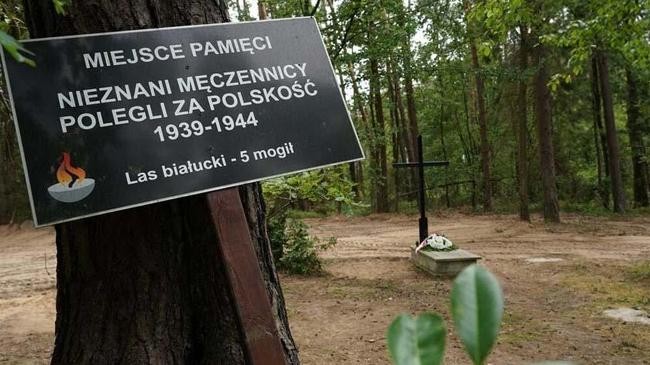 poland mass grave