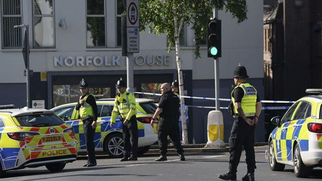 police cordon 1