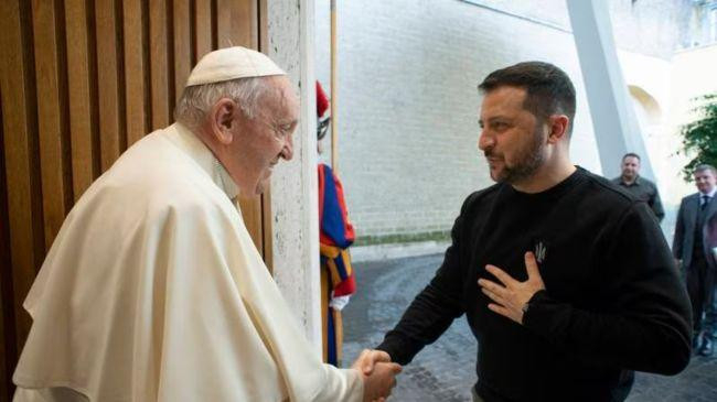 pope francis volodymyr zelensky