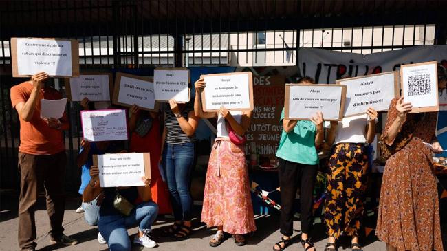 protest held against abaya ban in schools in france