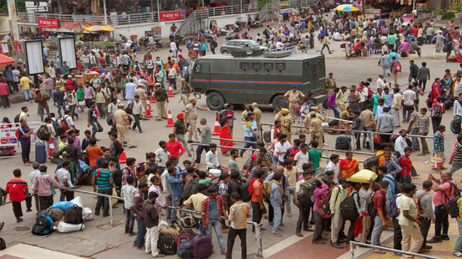 protest in kashmir
