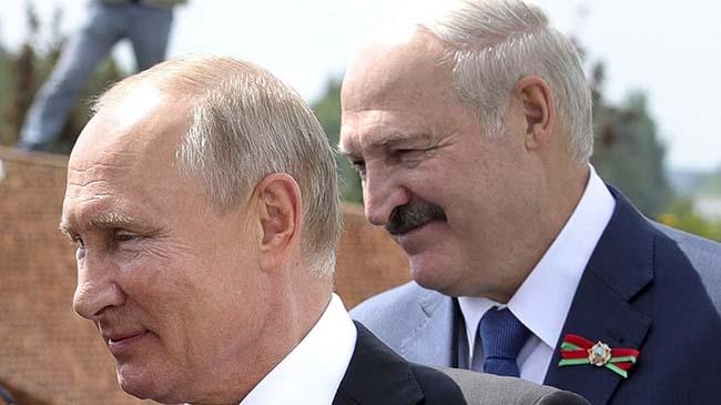 putin and lukashenko