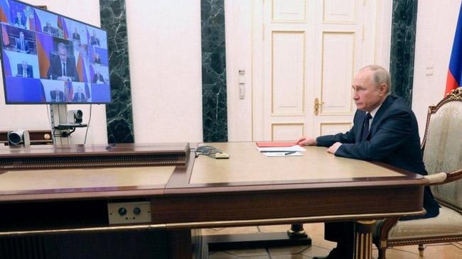 putin chaired security council meeting video link