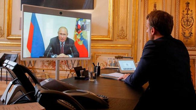 putin macron