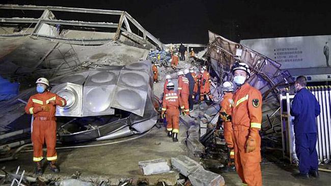 quarantine center collapses in china