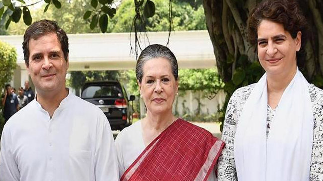 rahul sonia and pryanka