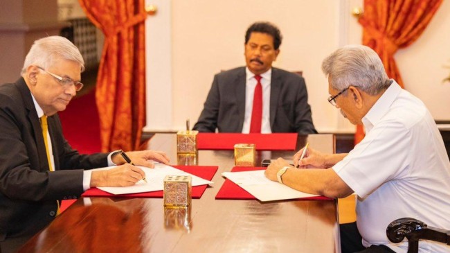 ranil gotabaya face to face 