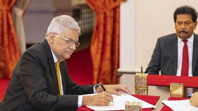 ranil wickremesinghe in colombo