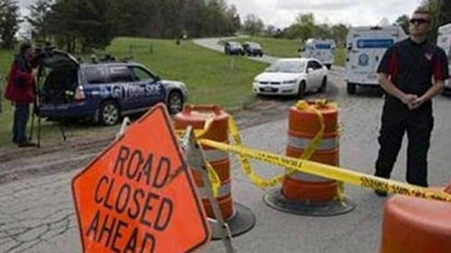 road closed 1