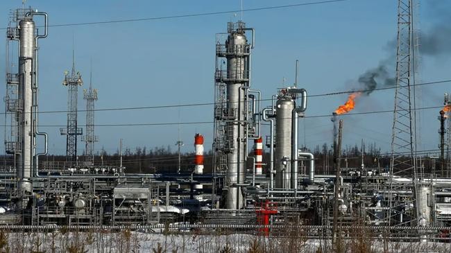 russian oil plant