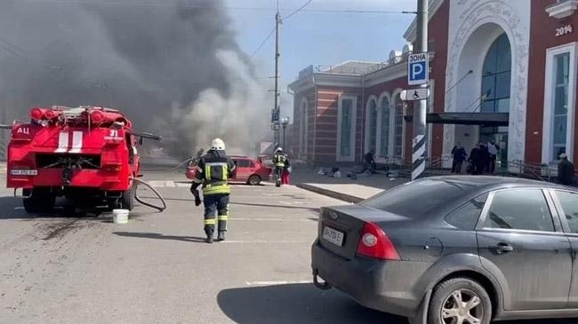 russian strike ukraine train station
