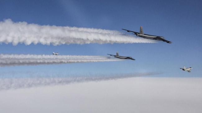 russian warplanes challenge us aircraft