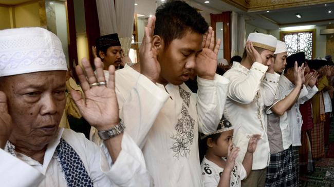 indoneshia eid prayer