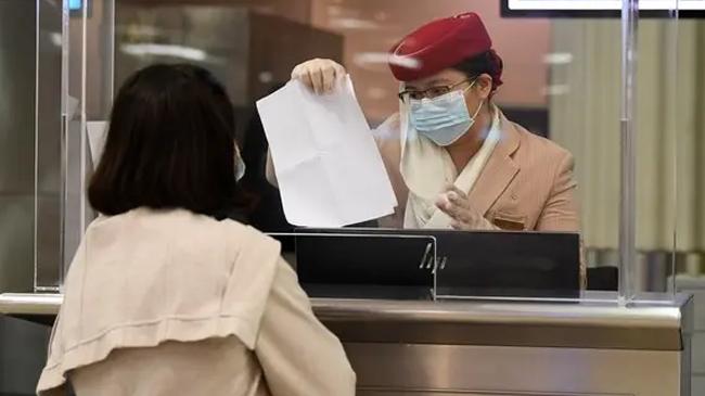 scene at dubai airport