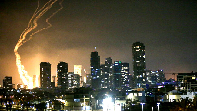several iranian missiles hit tel aviv