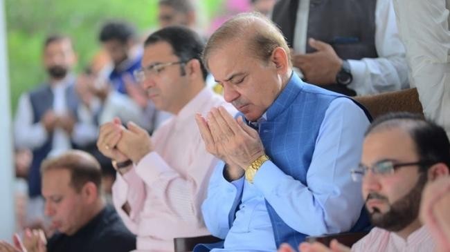 shehbaz prayer eid day