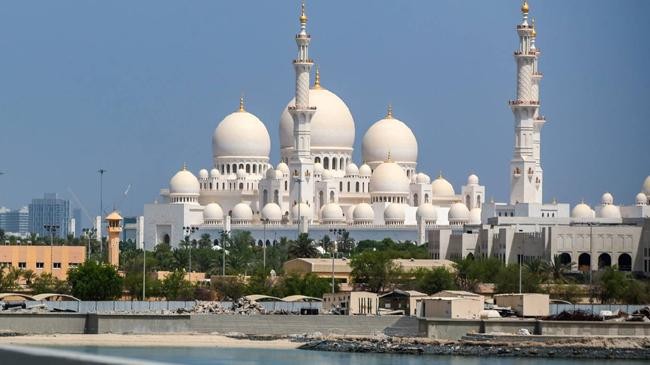 sheikh zayed grand mosque
