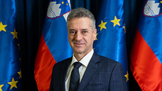 slovenian pm robert golob
