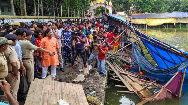 stampede in kalkata