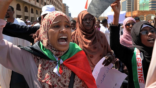 sudan protest against deal