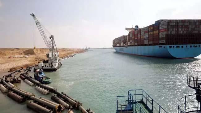 suez canal transit