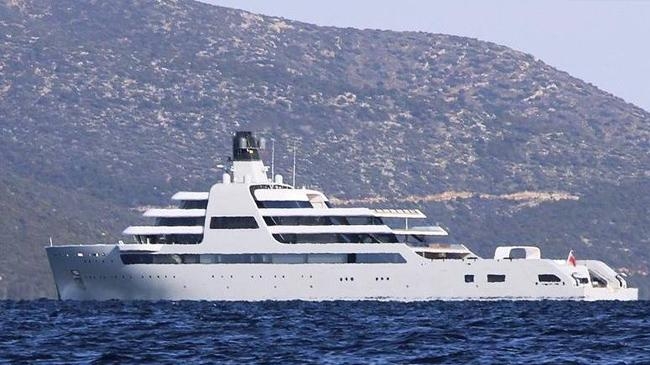 superyacht linked to russian oligarch