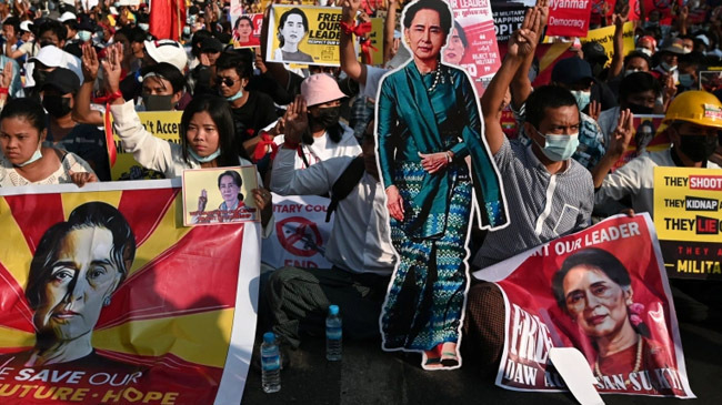 suu kyi myanmar