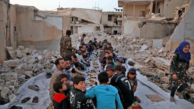 syrian having iftar