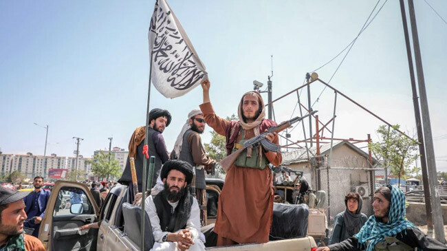 taliban members kabul petroling