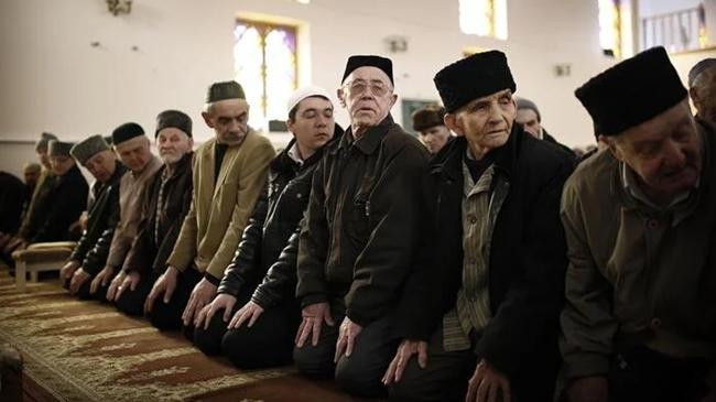 tatar muslm in crimea