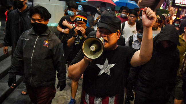 thailand protest against govt