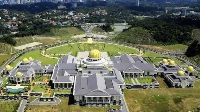 the palace of sultan hassanal bolkiah