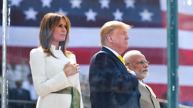 trump talks about ddlj and sholey