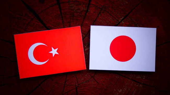 turkey japan flag