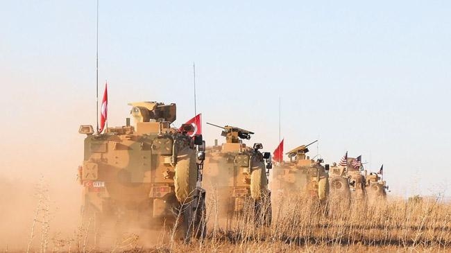 turkish and us military convoy syria